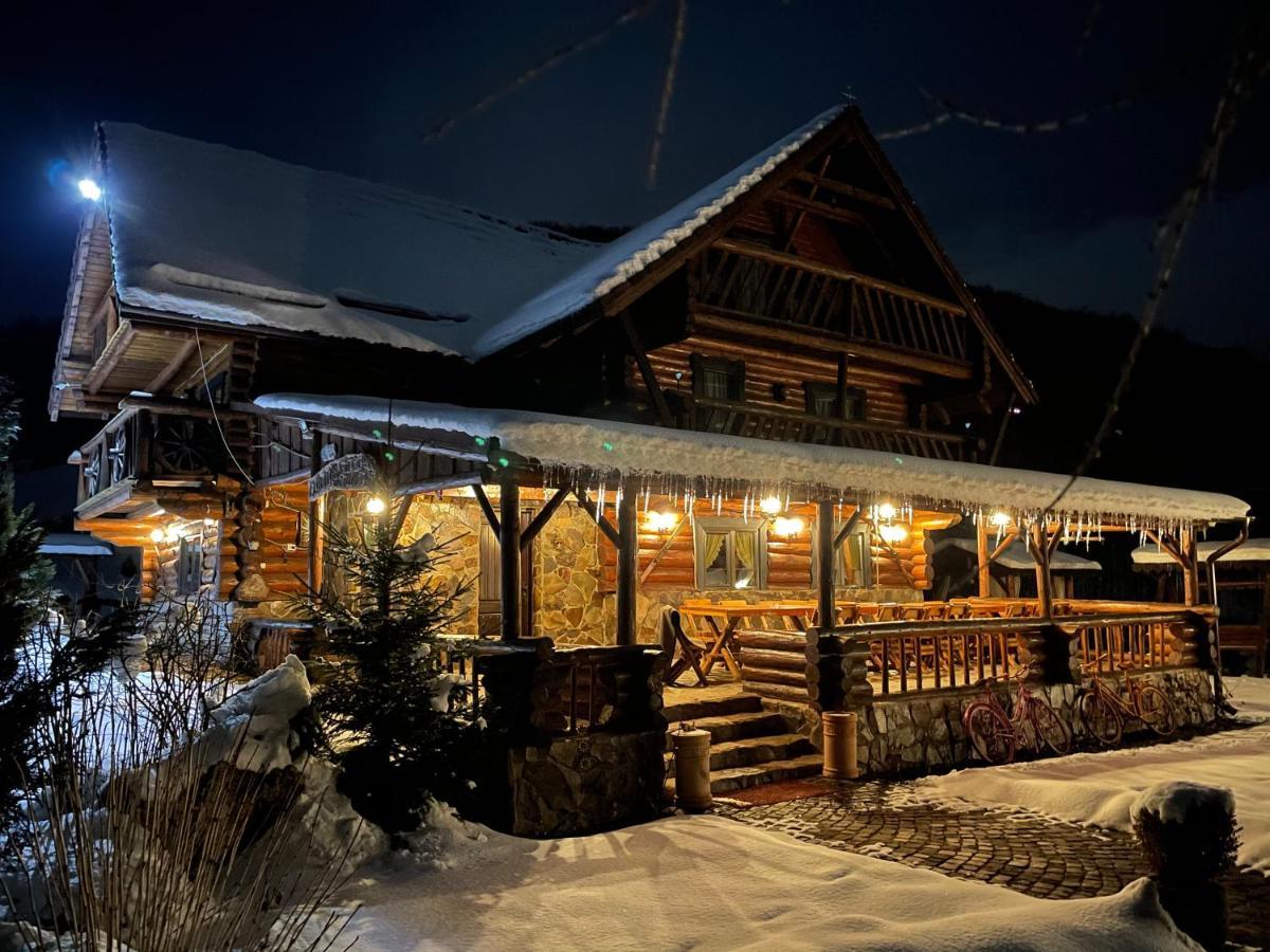 Cabana Din Groapa Frumoasa Rîşnov Kültér fotó